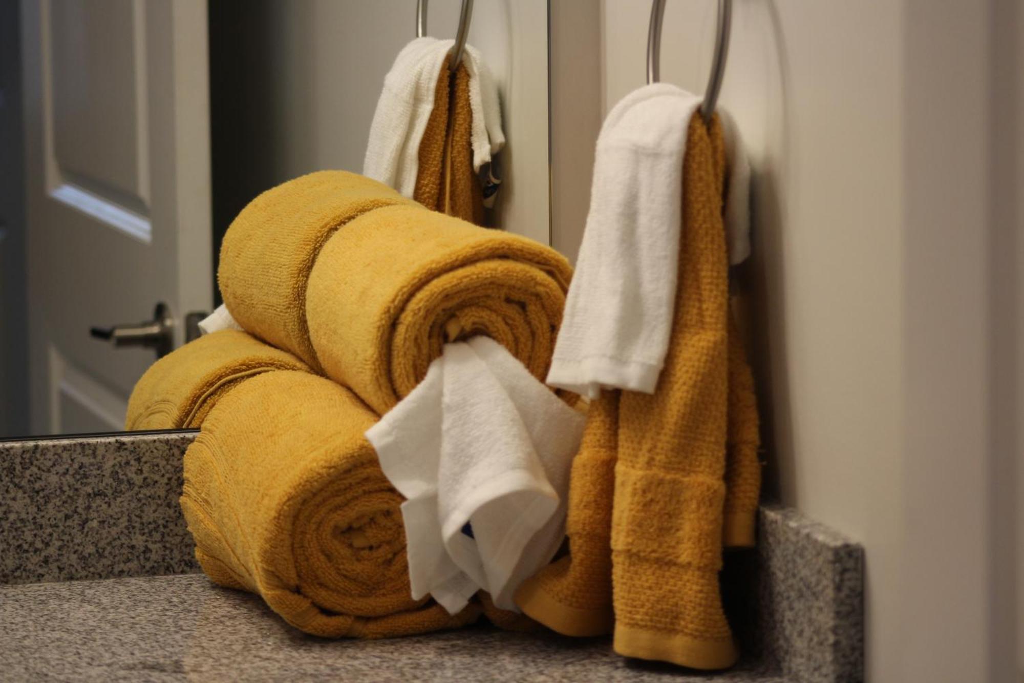 Quiet And Luxury Apartment - 10 Minutes From Ecu Winterville Zewnętrze zdjęcie